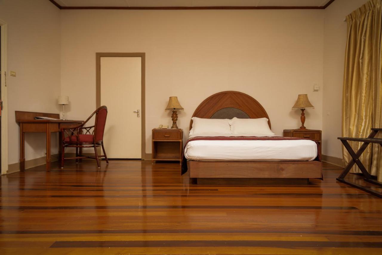 Herdmanston Lodge Hotel Georgetown Extérieur photo